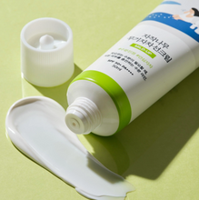 Load image into Gallery viewer, ROUND LAB Moisture Mild-Up Sunscreen 50ml