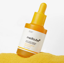 Load image into Gallery viewer, MEDICUBE Kojic Acid Turmeric Niacinamide Serum 30ml