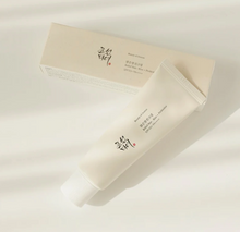 Load image into Gallery viewer, BEAUTY OF JOSEON Relief Sun : Rice + Probiotics SPF50+ PA++++