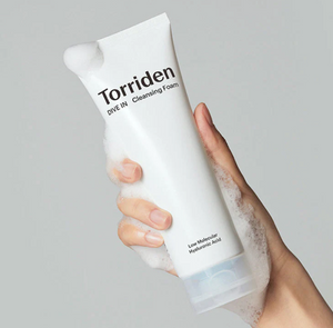 TORRIDEN DIVE-IN Low Molecular Hyaluronic Acid Cleansing Foam