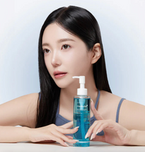 Load image into Gallery viewer, MEDICUBE Zero Pore Blackhead Deep Cleansing Oil
